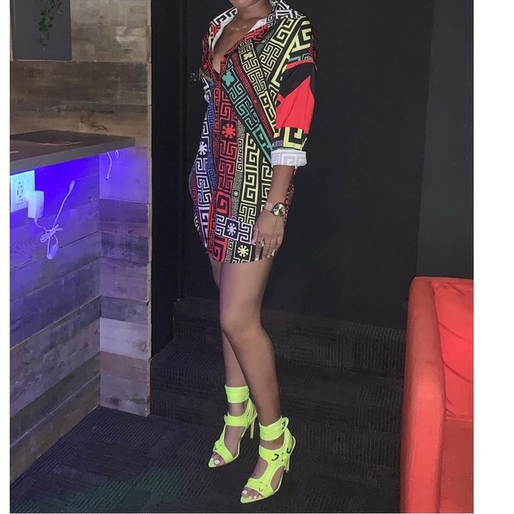 Dresses & Skirts - Multi-colour button up shirt dress